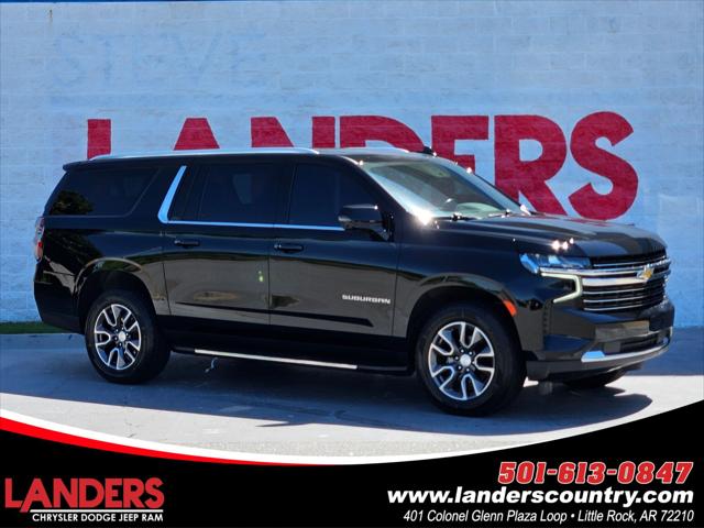 2023 Chevrolet Suburban 2WD LT