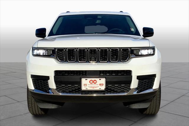 2023 Jeep Grand Cherokee L Laredo 4x4