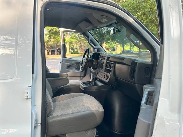 2019 GMC Savana 2500 Work Van