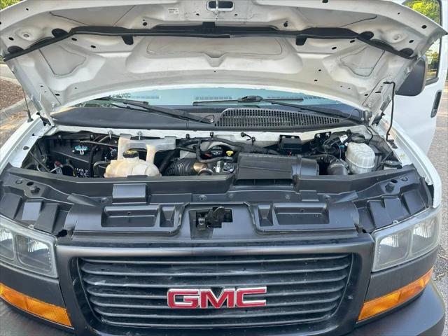 2019 GMC Savana 2500 Work Van