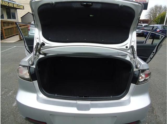 2009 Mazda Mazda3 i