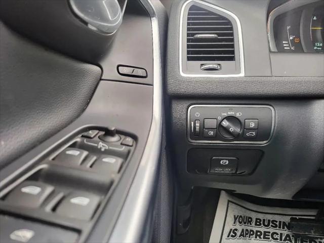 2015 Volvo XC60 T5 Premier Plus