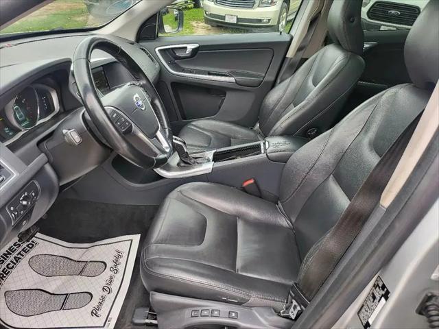 2015 Volvo XC60 T5 Premier Plus