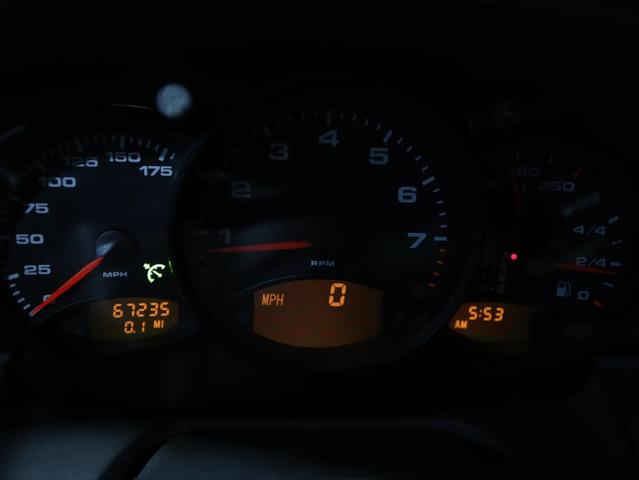 2001 Porsche 911 Carrera
