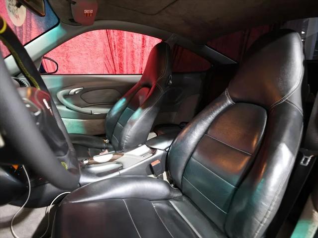 2001 Porsche 911 Carrera