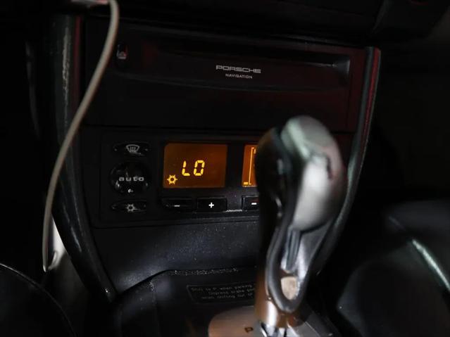 2001 Porsche 911 Carrera