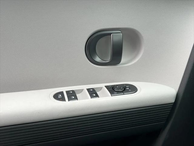 2025 Hyundai IONIQ 5 SE