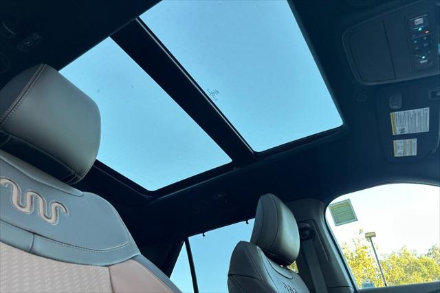 2024 Ford Explorer King Ranch