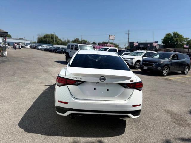 2024 Nissan Sentra SR Xtronic CVT