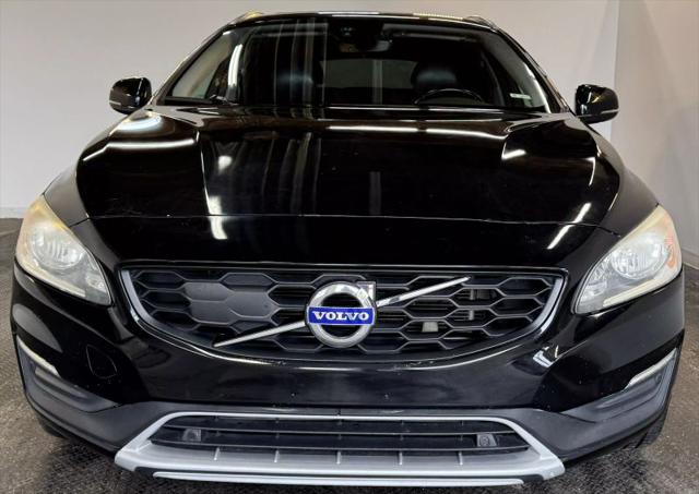 2017 Volvo V60 Cross Country T5