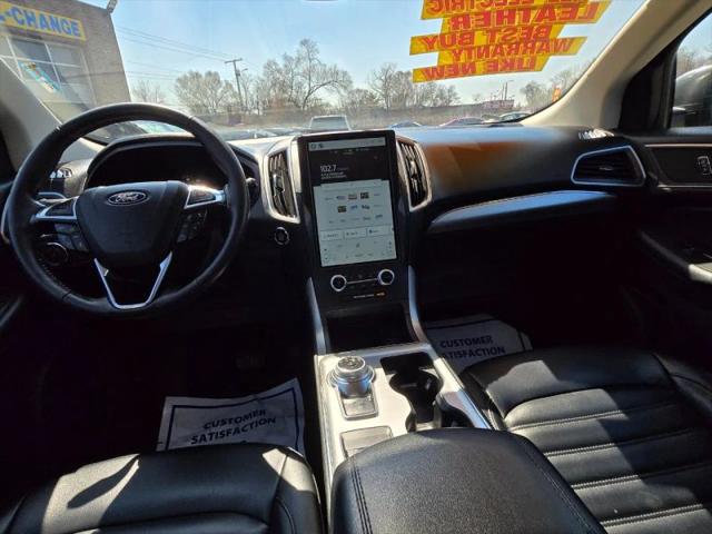 2022 Ford Edge SEL