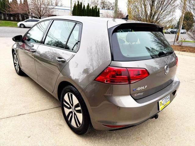 2016 Volkswagen e-Golf SE