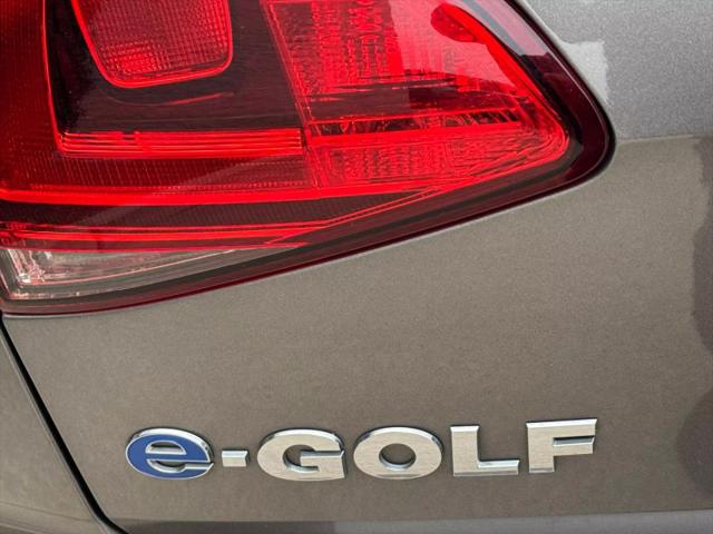 2016 Volkswagen e-Golf SE