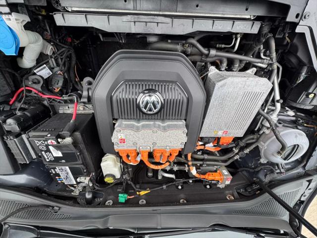 2016 Volkswagen e-Golf SE