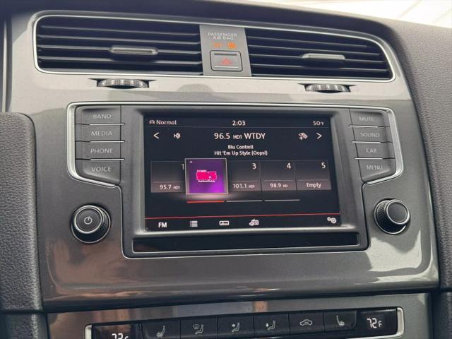 2016 Volkswagen e-Golf SE