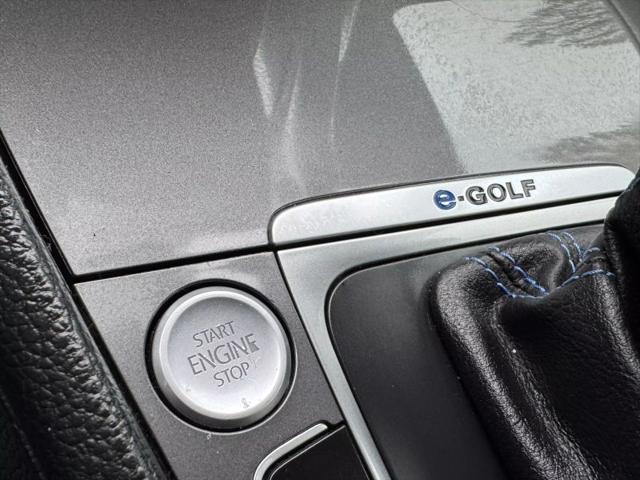 2016 Volkswagen e-Golf SE