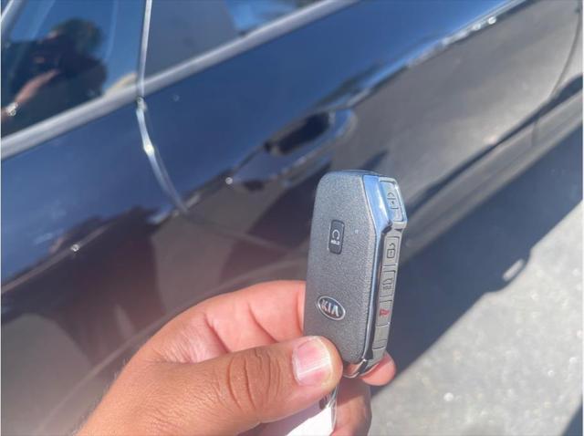 2021 Kia K5 LXS