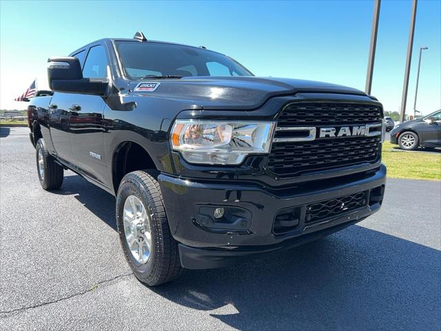 2023 RAM 2500 Big Horn Crew Cab 4x4 64 Box