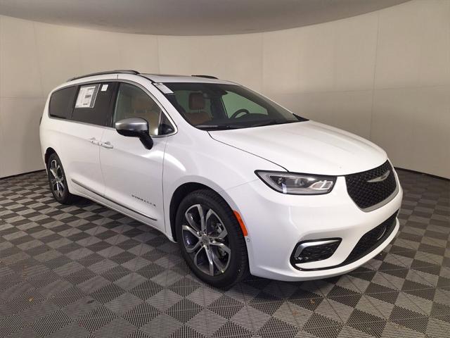 2025 Chrysler Pacifica PACIFICA PINNACLE