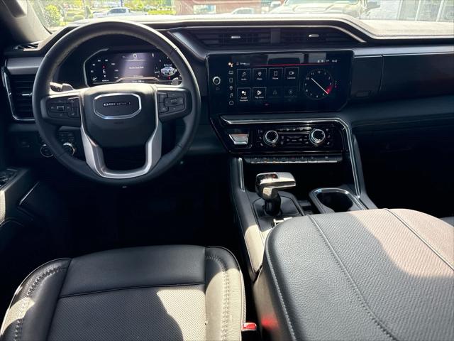 2024 GMC Sierra 1500 4WD Crew Cab Short Box Denali