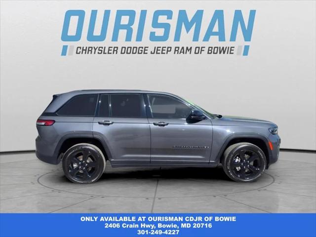 2022 Jeep Grand Cherokee Altitude 4x4