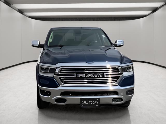 2020 RAM 1500 Laramie Crew Cab 4x4 57 Box