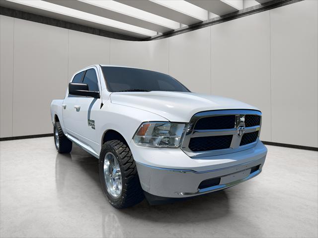 2021 RAM 1500 Classic SLT Crew Cab 4x4 57 Box