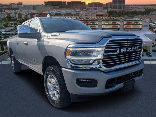 2024 RAM 2500 Laramie Crew Cab 4x4 64 Box