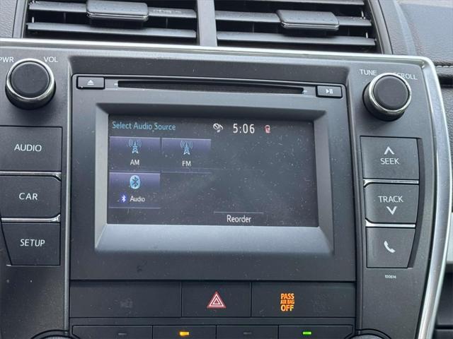 2017 Toyota Camry SE