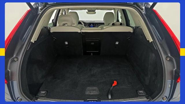 2023 Volvo XC60 B5 Plus Bright Theme