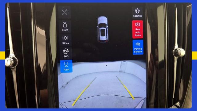 2023 Volvo XC60 B5 Plus Bright Theme