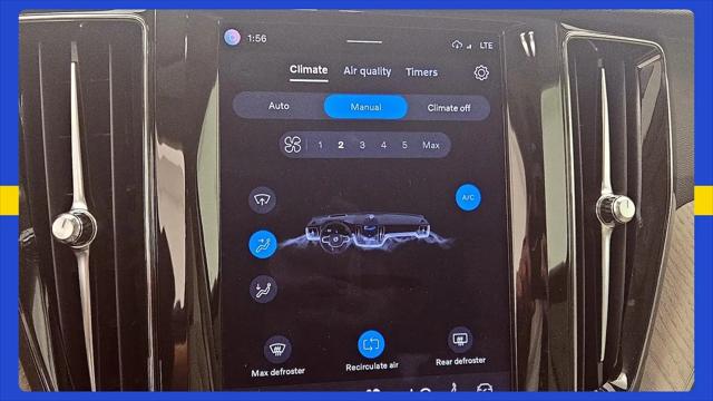 2023 Volvo XC60 B5 Plus Bright Theme