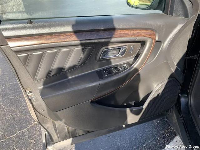 2018 Ford Taurus Limited