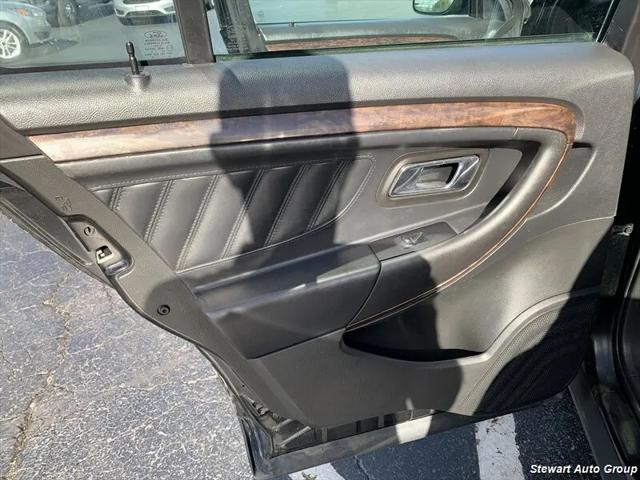 2018 Ford Taurus Limited