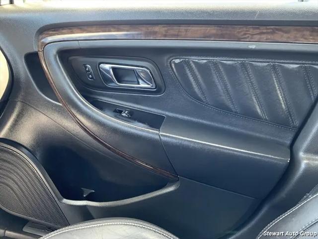 2018 Ford Taurus Limited
