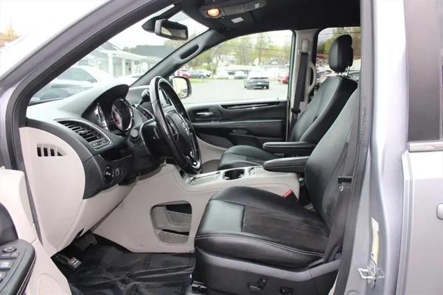 2020 Dodge Grand Caravan SXT