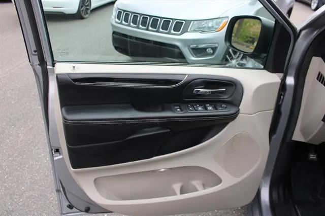 2020 Dodge Grand Caravan SXT