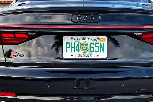 2023 Audi S8 TFSI quattro Tiptronic