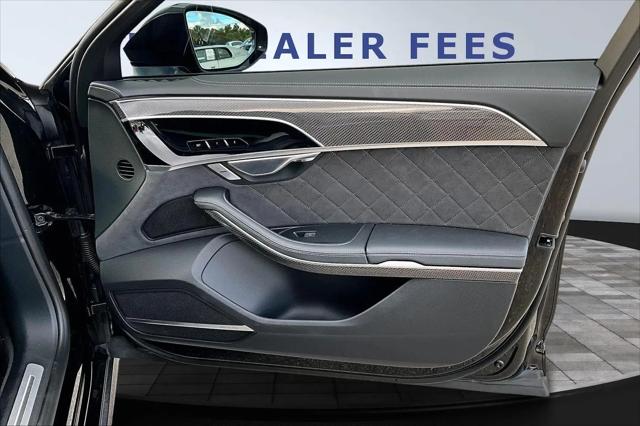 2023 Audi S8 TFSI quattro Tiptronic