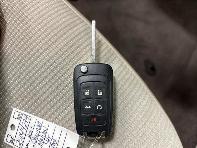Used 2013 Chevrolet Malibu For Sale in Wilmington, OH