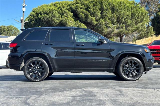 2021 Jeep Grand Cherokee Laredo X 4x4