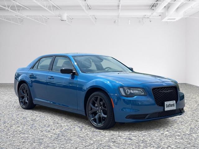 2022 Chrysler 300 Touring