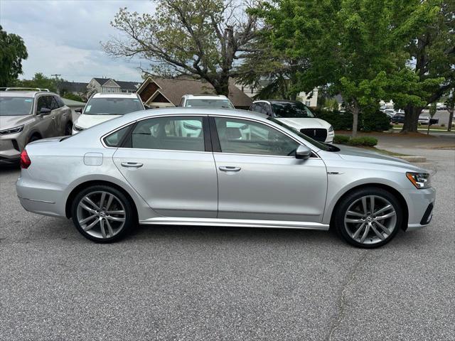 2017 Volkswagen Passat 1.8T R-Line