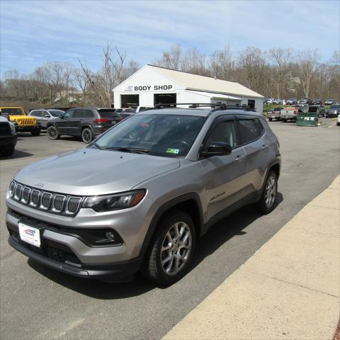 2022 Jeep Compass Latitude Lux 4x4