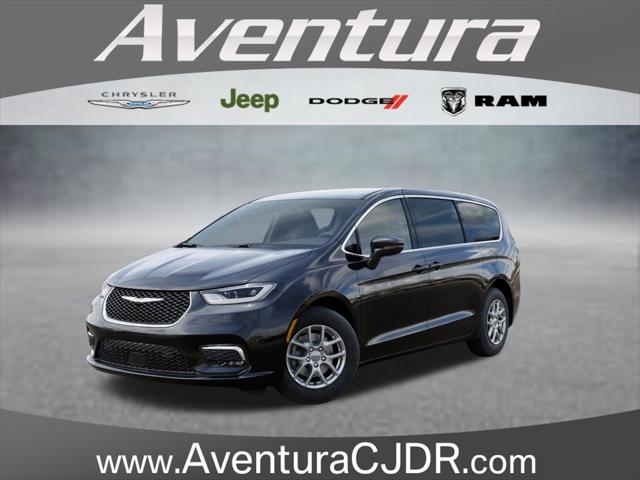 2025 Chrysler Pacifica Select for sale in North Miami Beach, FL