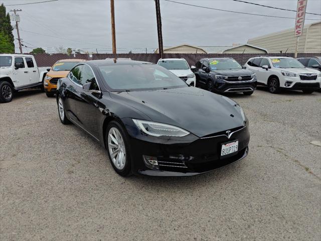 2017 Tesla Model S 90D