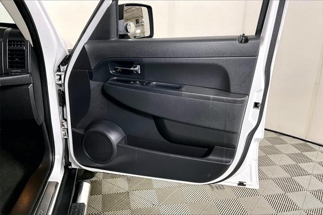 Used 2012 Jeep Liberty For Sale in Olive Branch, MS