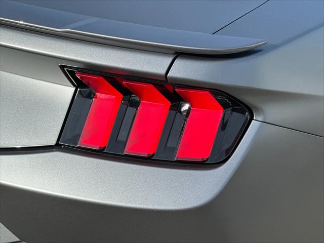 2025 Ford Mustang GT Premium Fastback