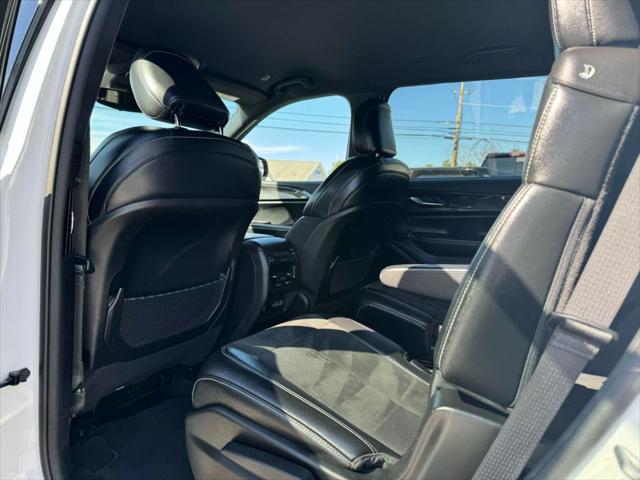 2023 Jeep Grand Cherokee L Altitude 4x4