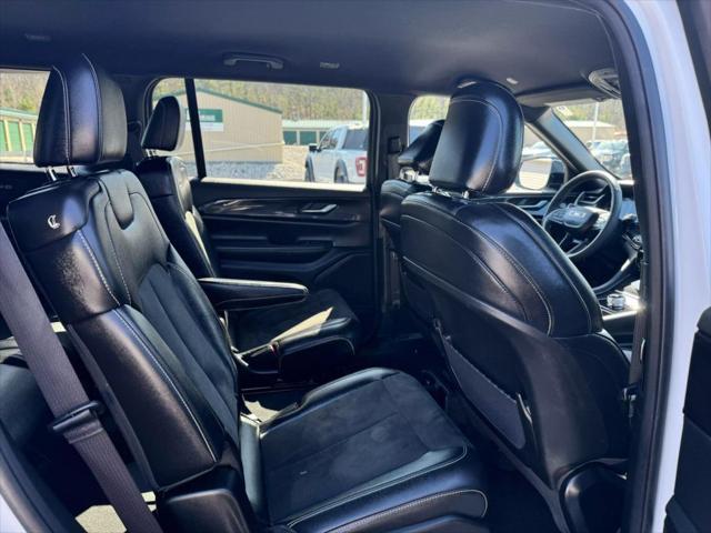 2023 Jeep Grand Cherokee L Altitude 4x4